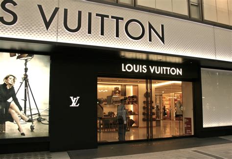 negozio Louis Vuitton roma